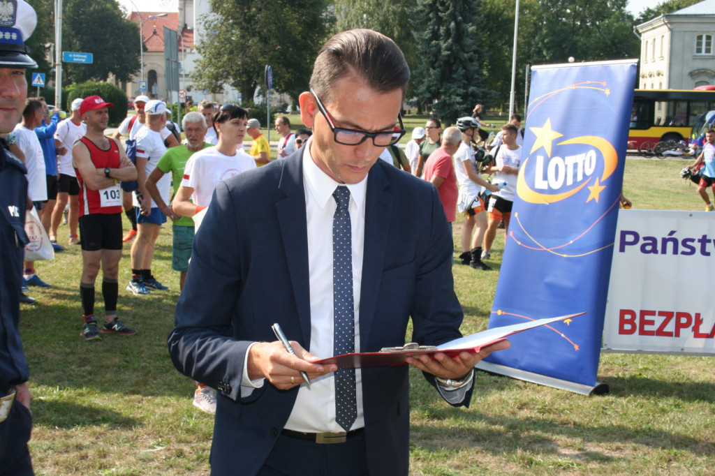 Zamość: XXXI Czteroetapowy Bieg Pokoju Pamięci Dzieci Zamojszczyzny! [FOTO]