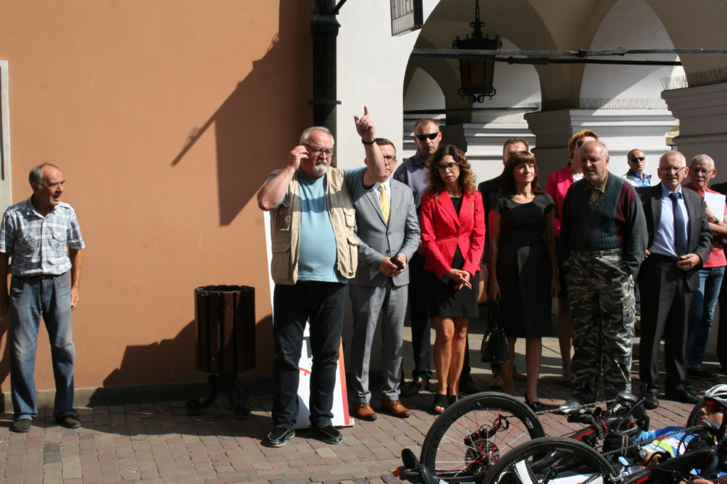 Zamość: XXXI Czteroetapowy Bieg Pokoju Pamięci Dzieci Zamojszczyzny! [FOTO]