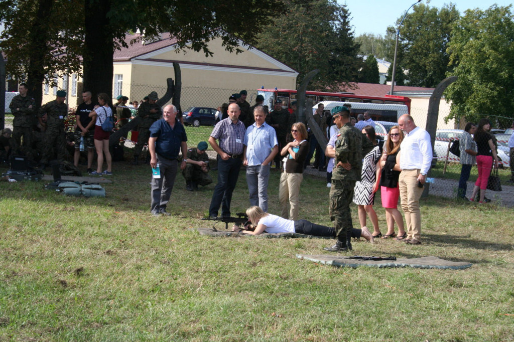 Zamość: Dzień Otwarty Koszar przyciągnął wielu zwiedzających [FOTO]