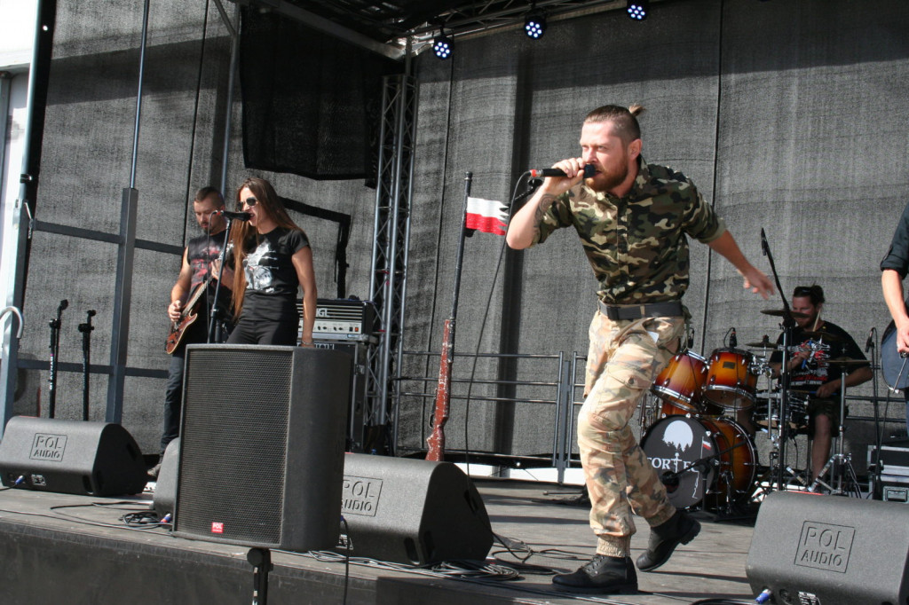 Zamość: Podsumowanie projektu PIEŚŃ NIEPODLEGŁOŚCI - koncert FORTECA [FOTO]