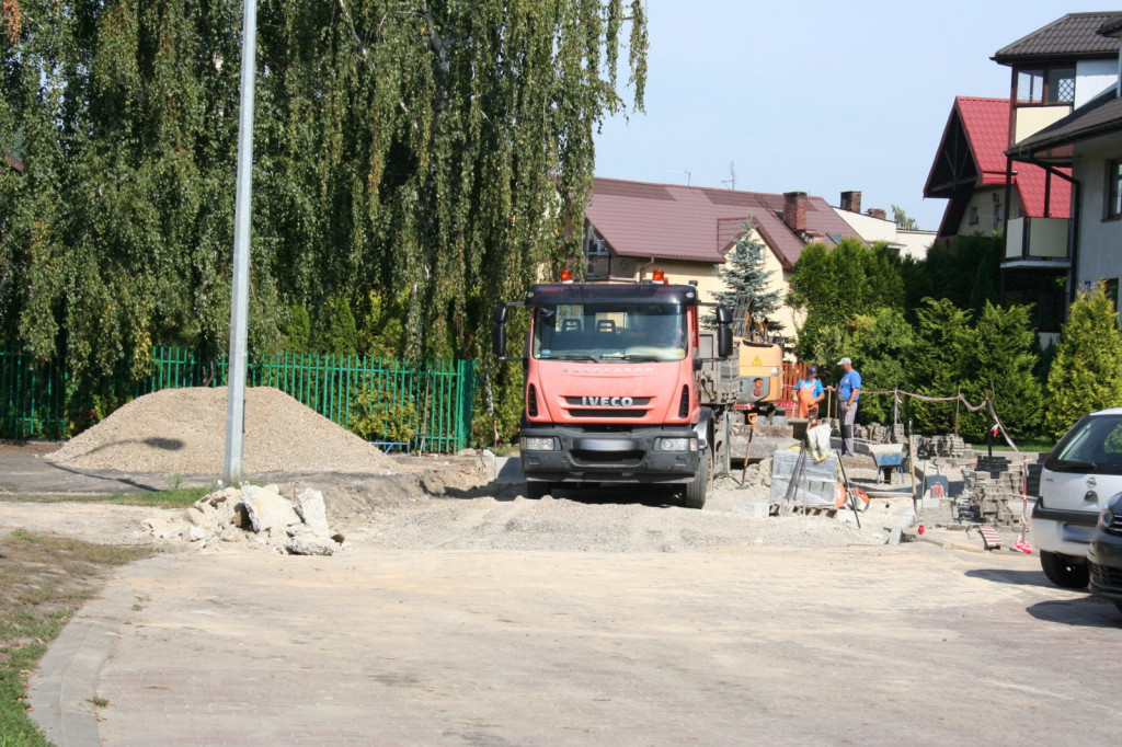 Zamość: Zmiana organizacji ruchu i kontynuacja przebudowy na ulicy Kiepury