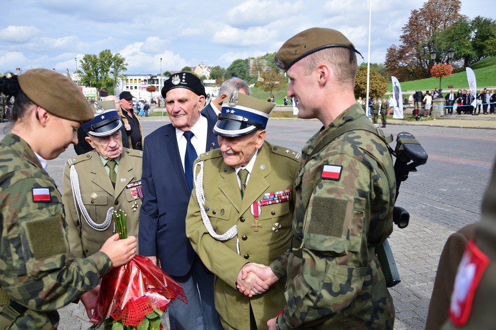 Lublin: Przysięga lubelskich Terytorialsów w setną rocznicę  urodzin Zapory