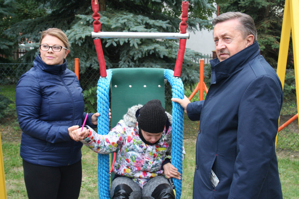 Zamość: Zabawa bez barier dzięki Spółdzielni im. W. Łukasińskiego i firmie Huck