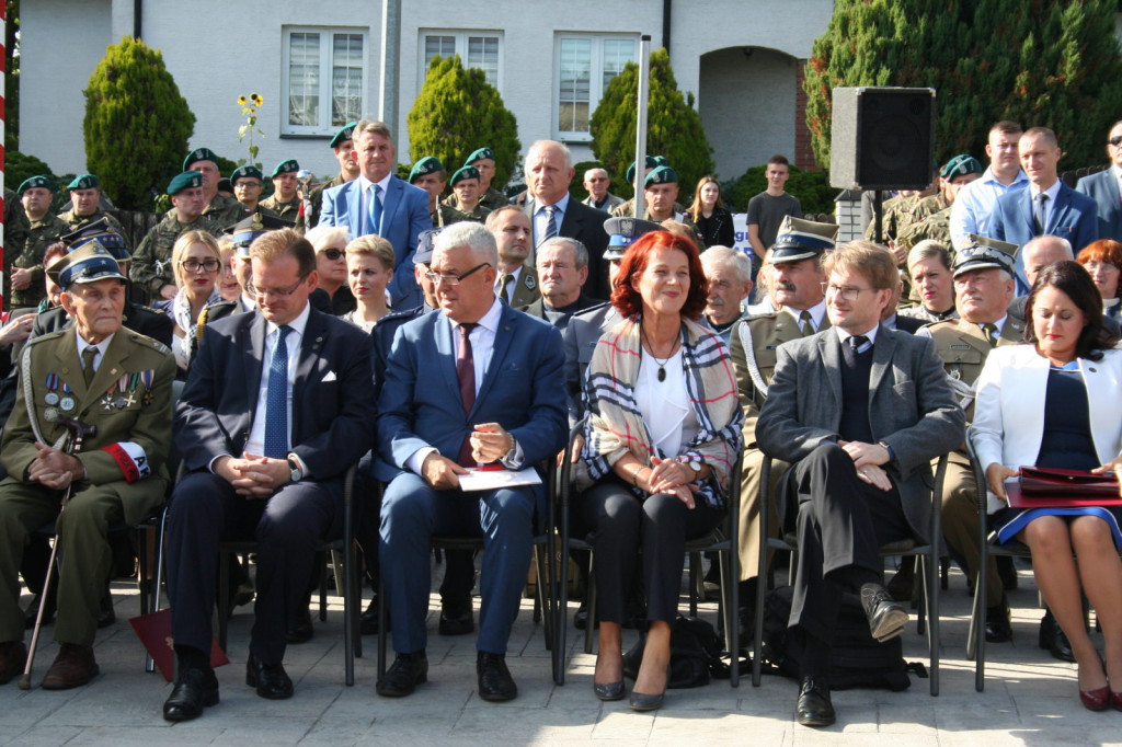 Bondyrz: Otwarcie ekspozycji pn. 