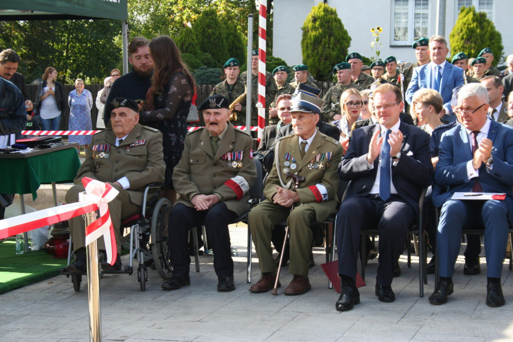 Bondyrz: Otwarcie ekspozycji pn. 