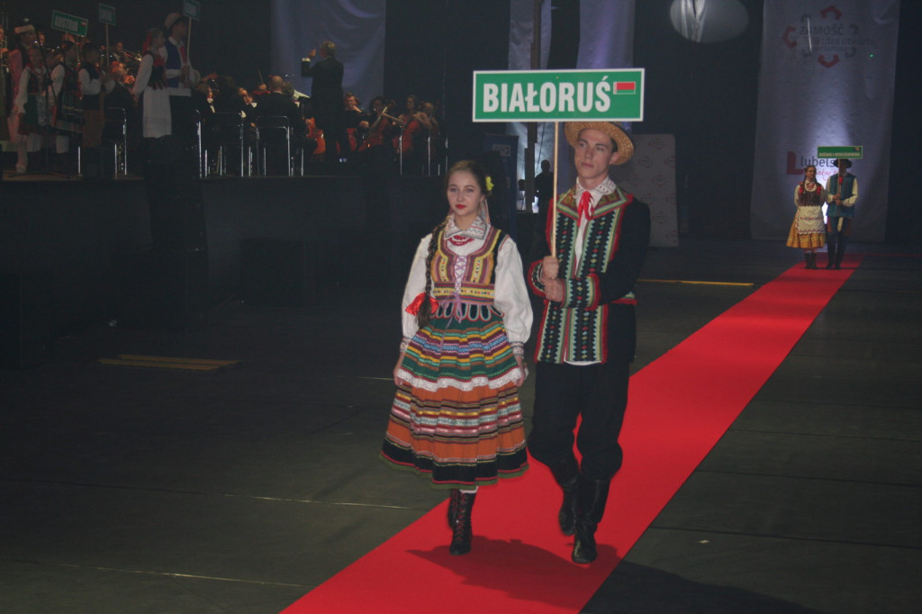 Zamość: Ceremonia otwarcia Mistrzostw Europy U20 i U23 [Zamojszczyzna, Namysłowiacy, Night Rider Symphony - FOTO]