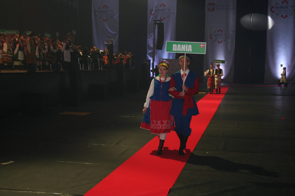 Zamość: Ceremonia otwarcia Mistrzostw Europy U20 i U23 [Zamojszczyzna, Namysłowiacy, Night Rider Symphony - FOTO]