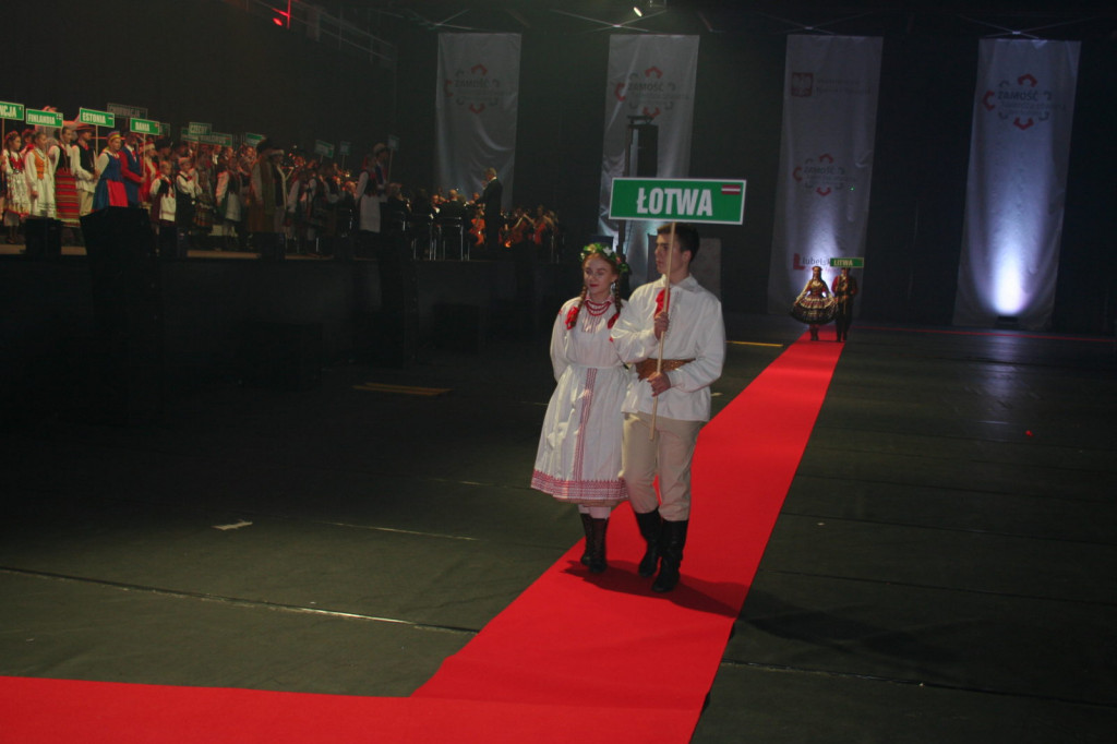 Zamość: Ceremonia otwarcia Mistrzostw Europy U20 i U23 [Zamojszczyzna, Namysłowiacy, Night Rider Symphony - FOTO]
