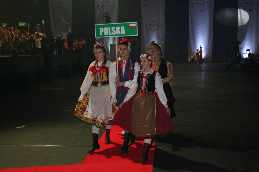 Zamość: Ceremonia otwarcia Mistrzostw Europy U20 i U23 [Zamojszczyzna, Namysłowiacy, Night Rider Symphony - FOTO]