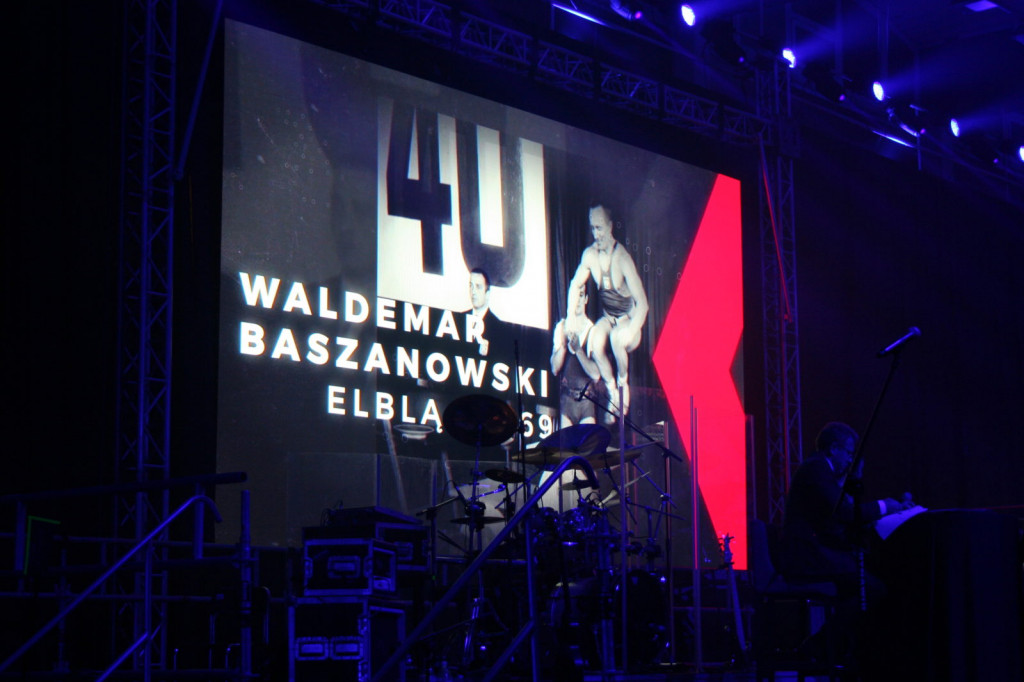 Zamość: Ceremonia otwarcia Mistrzostw Europy U20 i U23 [Zamojszczyzna, Namysłowiacy, Night Rider Symphony - FOTO]