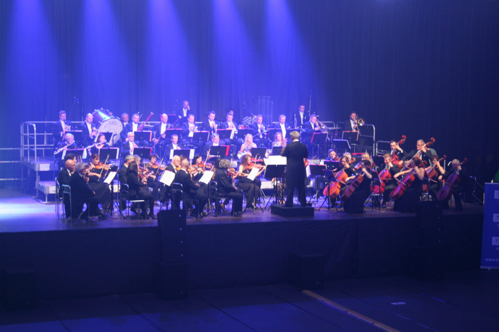 Zamość: Ceremonia otwarcia Mistrzostw Europy U20 i U23 [Zamojszczyzna, Namysłowiacy, Night Rider Symphony - FOTO]