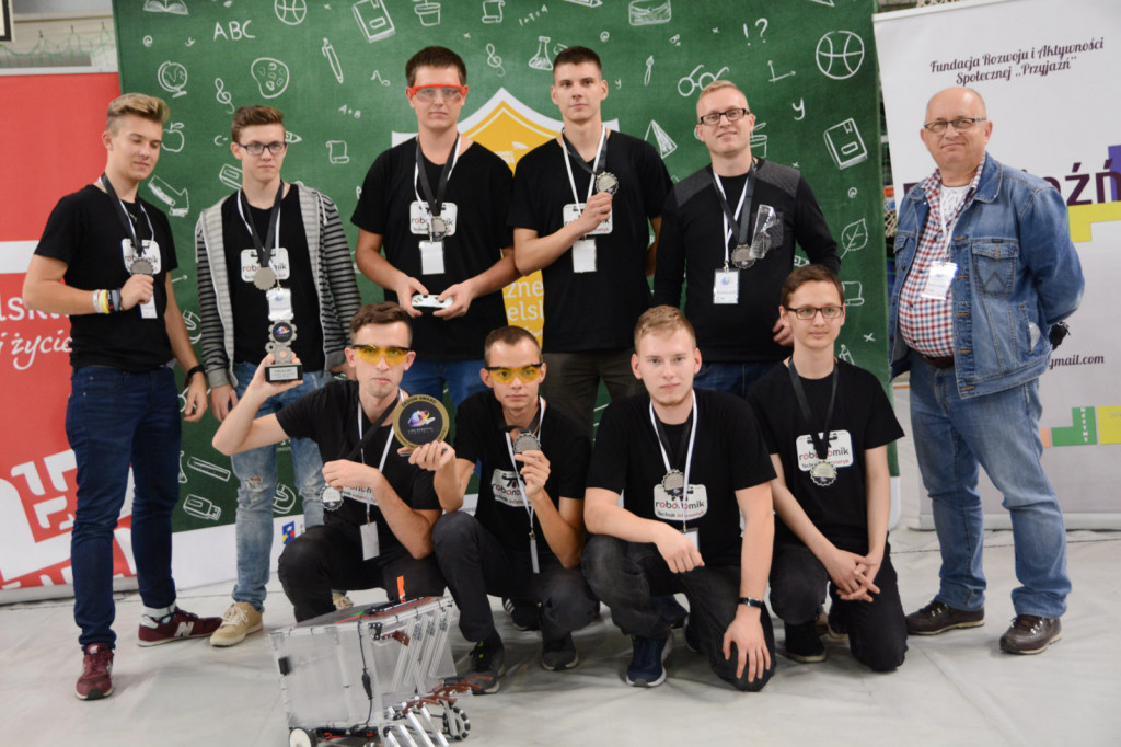 Lublin: Uczniowie Ekonomika zajęli II miejsce w Lubelskiej Lidze Robotyki