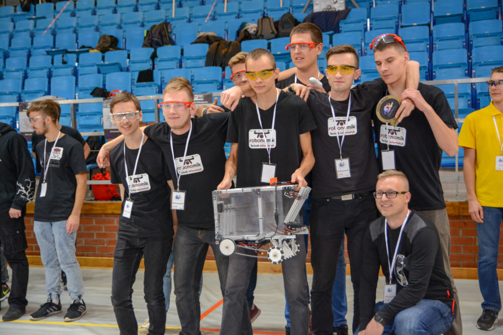 Lublin: Uczniowie Ekonomika zajęli II miejsce w Lubelskiej Lidze Robotyki
