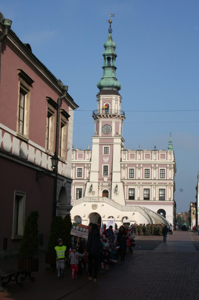 Zamość: Wypuścili w niebo 100 balonów [FOTO]