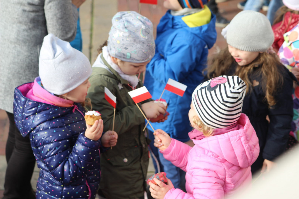 Zamość: Wypuścili w niebo 100 balonów [FOTO]