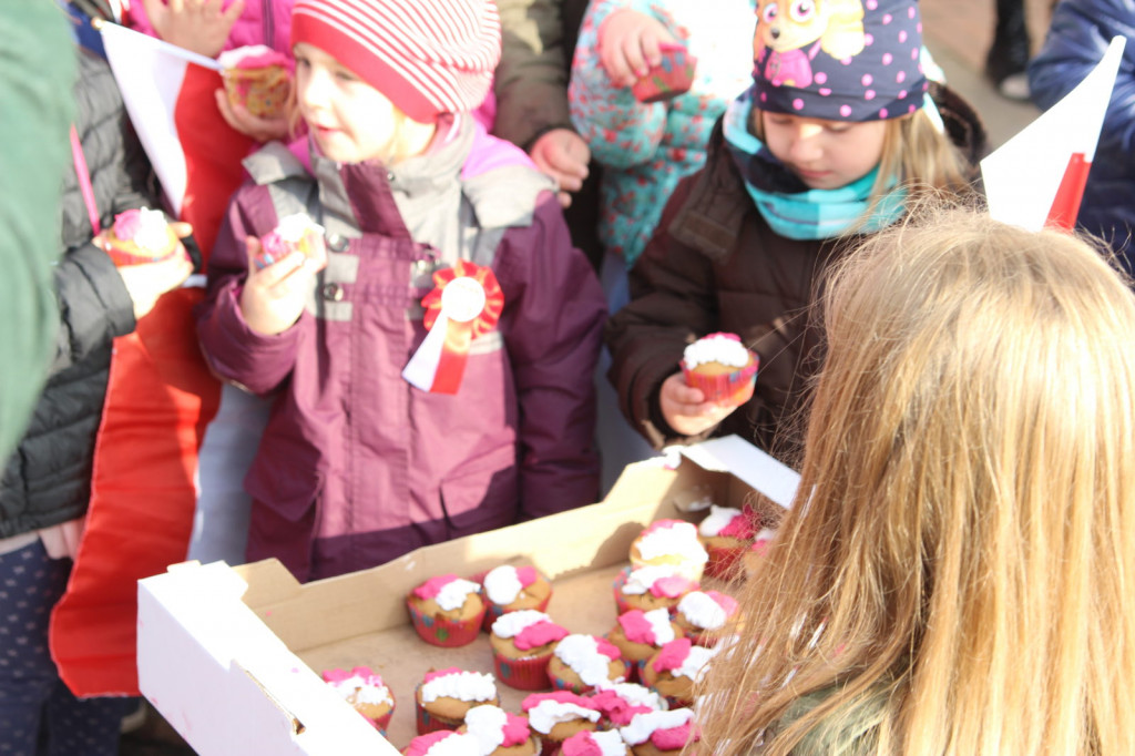 Zamość: Wypuścili w niebo 100 balonów [FOTO]