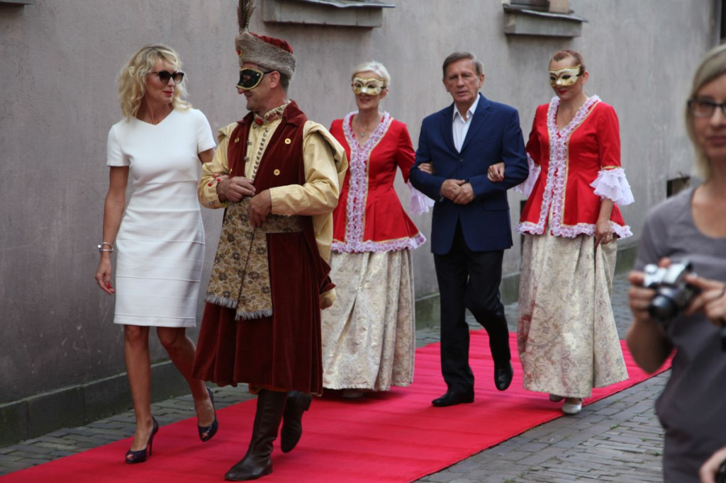 Ścibakówna i Englert na tysiąc lat w Alei Sław