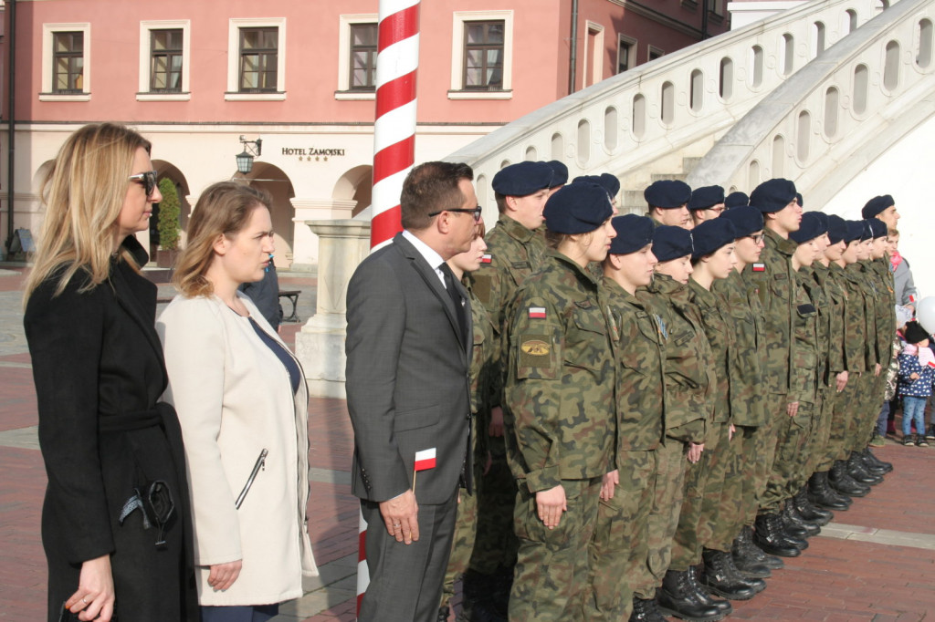 Zamość: Wypuścili w niebo 100 balonów [FOTO]