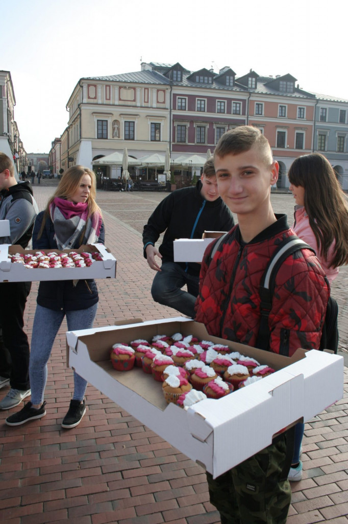 Zamość: Wypuścili w niebo 100 balonów [FOTO]