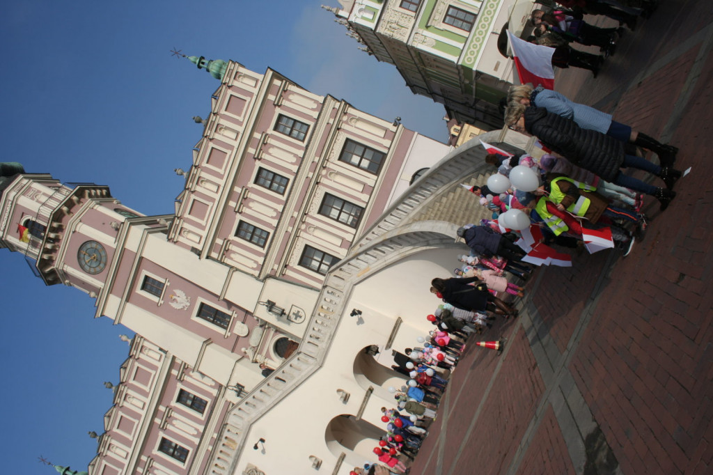 Zamość: Wypuścili w niebo 100 balonów [FOTO]