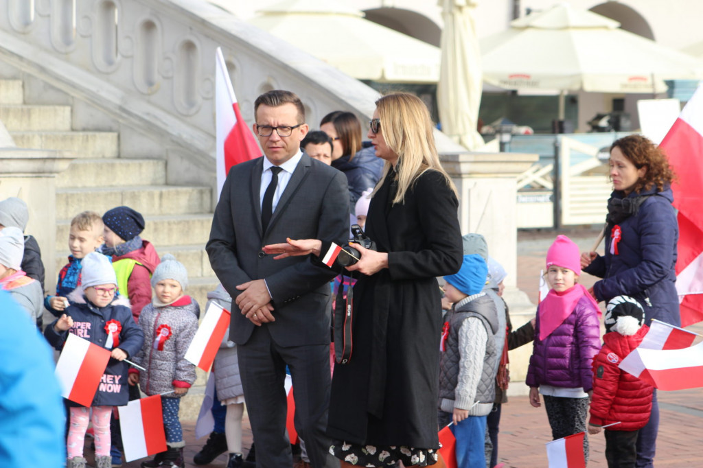 Zamość: Wypuścili w niebo 100 balonów [FOTO]