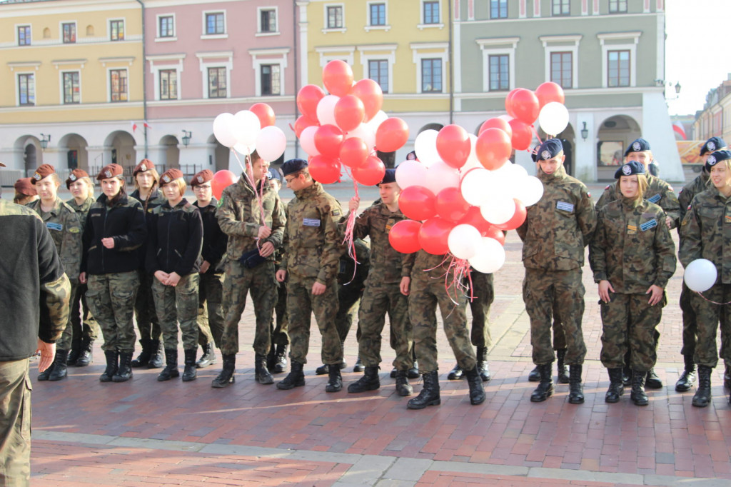 Zamość: Wypuścili w niebo 100 balonów [FOTO]