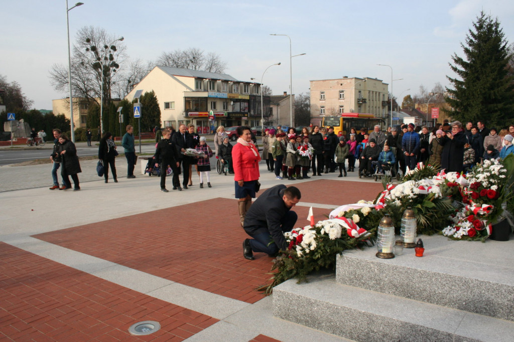 Zamość: Koncert patriotyczny w wykonaniu uczniów ZNSS 