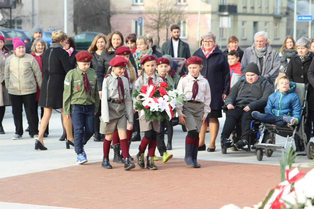 Zamość: Koncert patriotyczny w wykonaniu uczniów ZNSS 