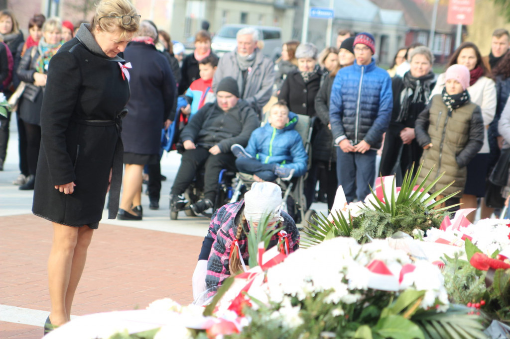 Zamość: Koncert patriotyczny w wykonaniu uczniów ZNSS 