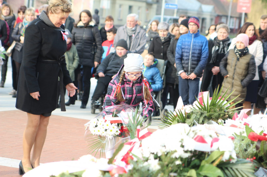 Zamość: Koncert patriotyczny w wykonaniu uczniów ZNSS 