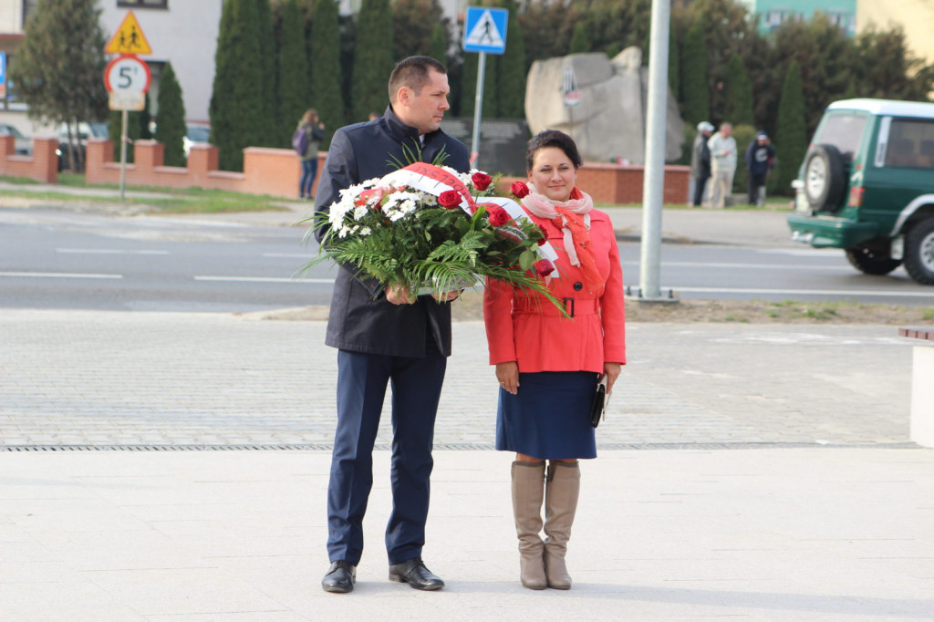 Zamość: Koncert patriotyczny w wykonaniu uczniów ZNSS 