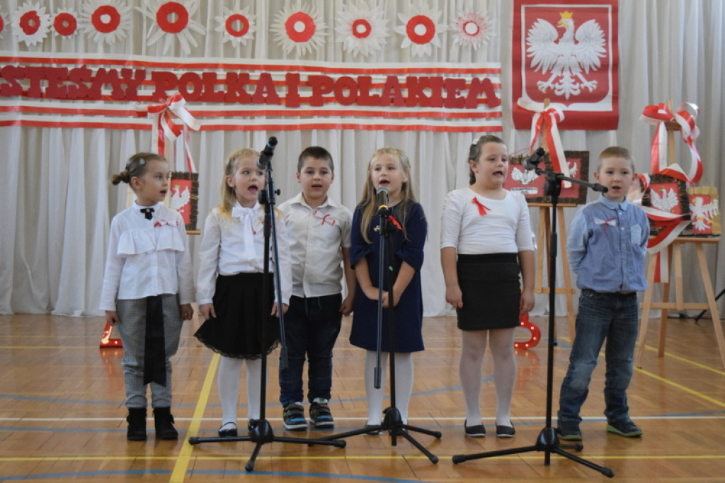 Zamość: Konkurs piosenki patriotycznej dla dzieci z  zamojskich przedszkoli [FOTO]