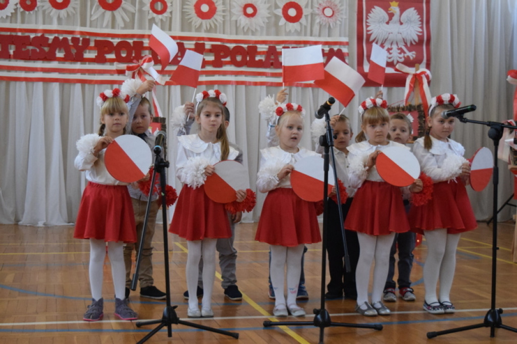 Zamość: Konkurs piosenki patriotycznej dla dzieci z  zamojskich przedszkoli [FOTO]