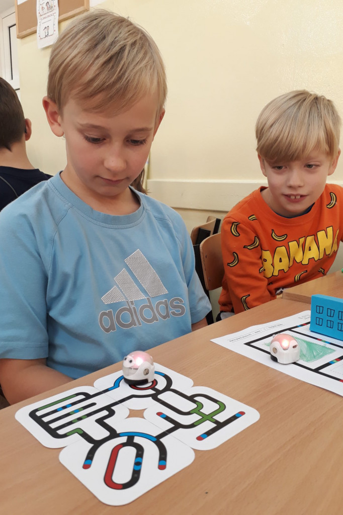 Zamość: Code Week czyli Europejski Tydzień Kodowania  w SP nr 7 [FOTO]