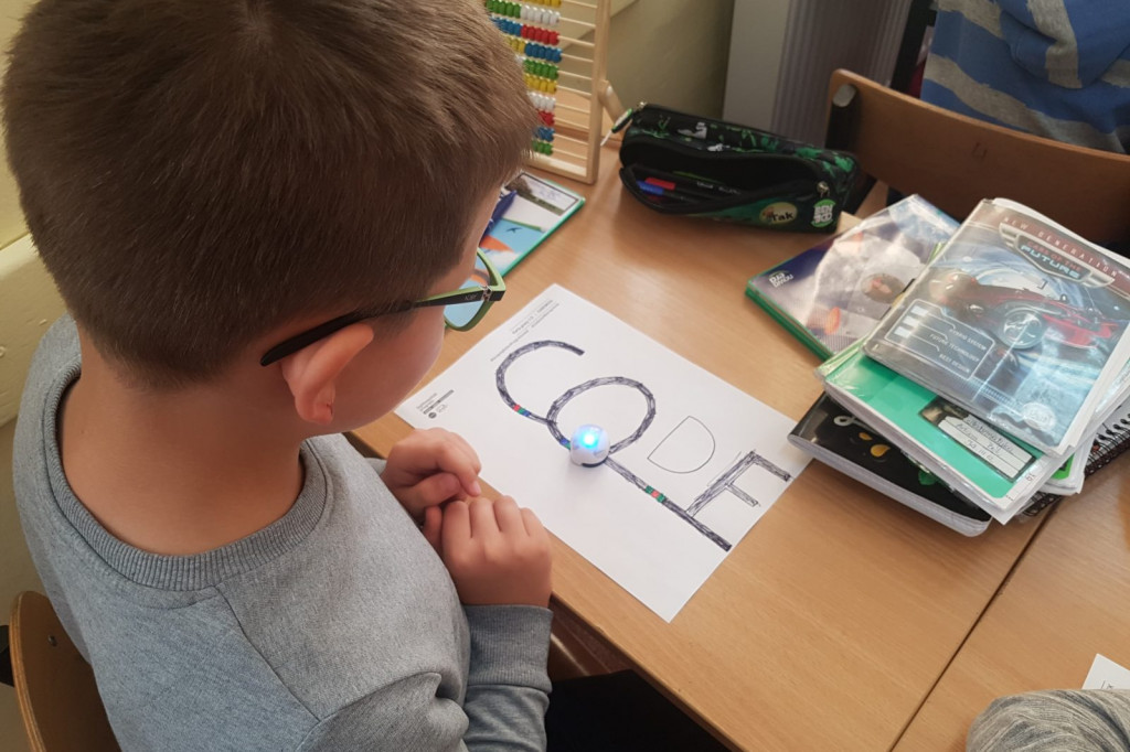 Zamość: Code Week czyli Europejski Tydzień Kodowania  w SP nr 7 [FOTO]