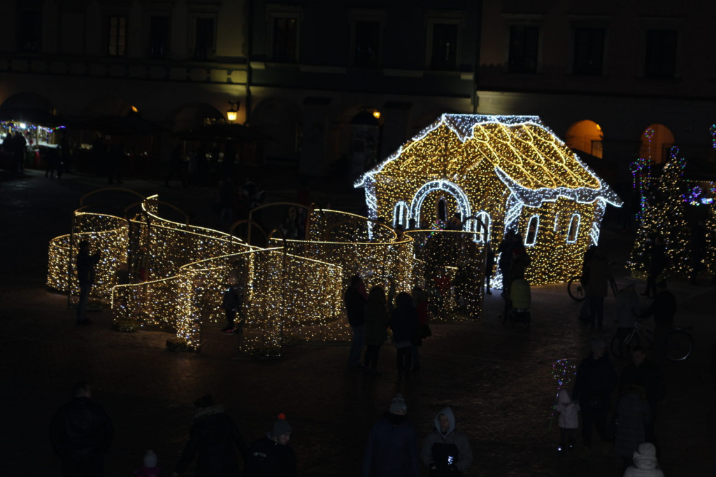 Zamość: Jarmark Świąteczny, Radio ZET i Wawel Truck na Rynku Wielkim [FOTO]