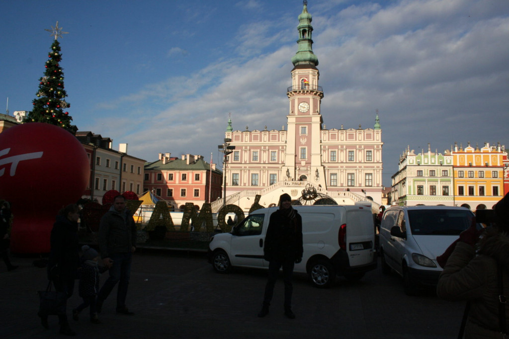 Zamość: Jarmark Świąteczny, Radio ZET i Wawel Truck na Rynku Wielkim [FOTO]