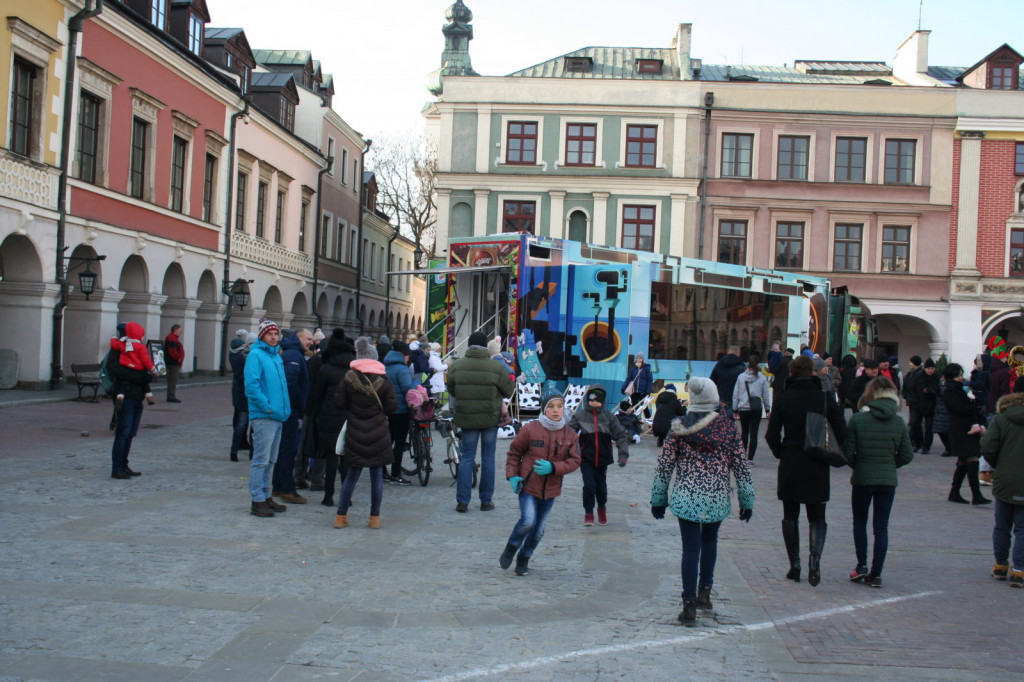 Zamość: Jarmark Świąteczny, Radio ZET i Wawel Truck na Rynku Wielkim [FOTO]