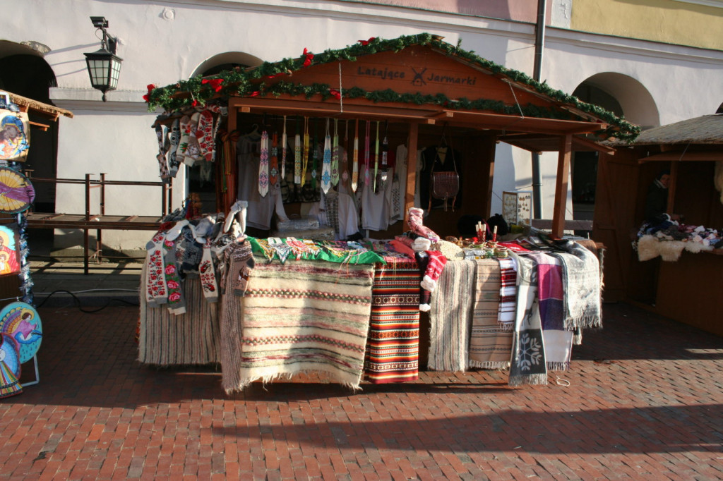 Zamość: Jarmark Świąteczny, Radio ZET i Wawel Truck na Rynku Wielkim [FOTO]