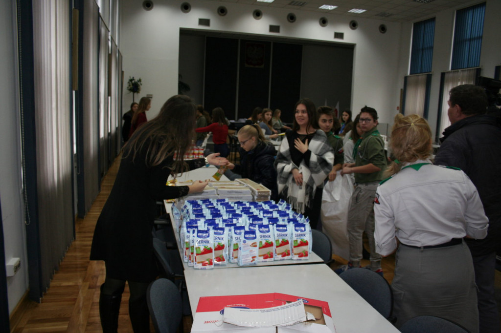 Zamość: Przygotowano ponad 100 paczek dla Kombatantów [FOTO]