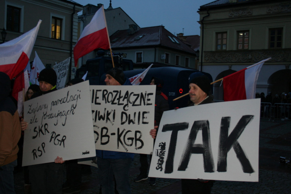 Zamość: Obchody 13 grudnia - 37. rocznica wprowadzenia stanu wojennego [FOTO]