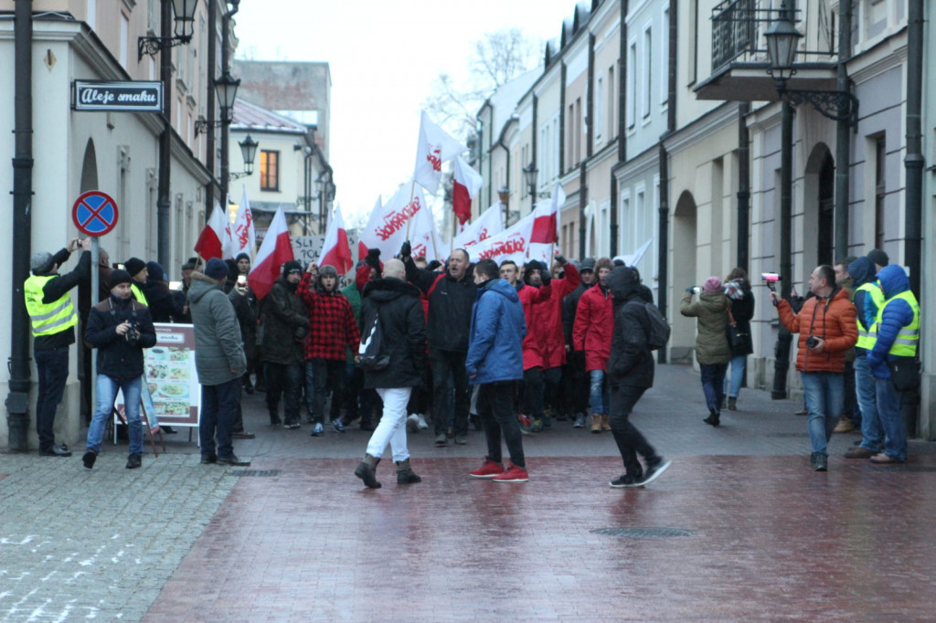 Zamość: Obchody 13 grudnia - 37. rocznica wprowadzenia stanu wojennego [FOTO]