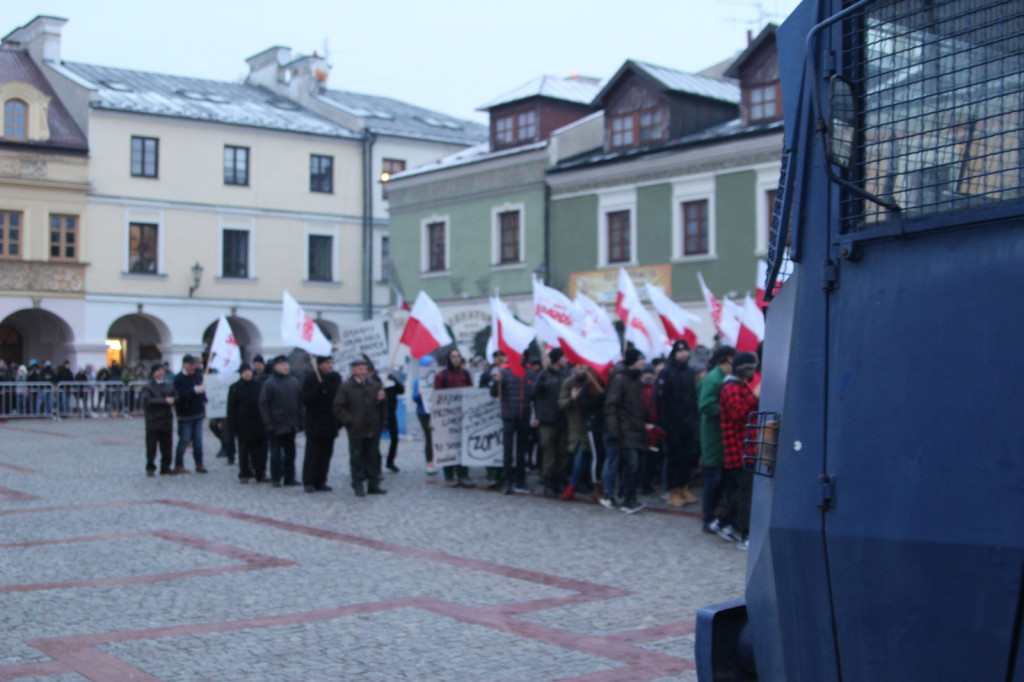 Zamość: Obchody 13 grudnia - 37. rocznica wprowadzenia stanu wojennego [FOTO]