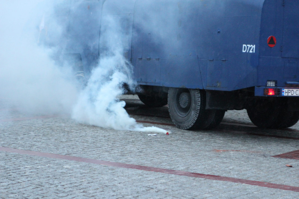 Zamość: Obchody 13 grudnia - 37. rocznica wprowadzenia stanu wojennego [FOTO]