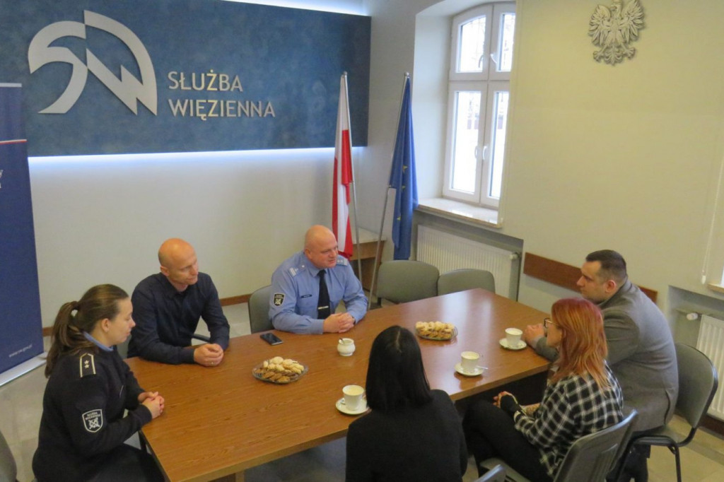 Zamość: Dary serca od funkcjonariuszy Zakładu Karnego