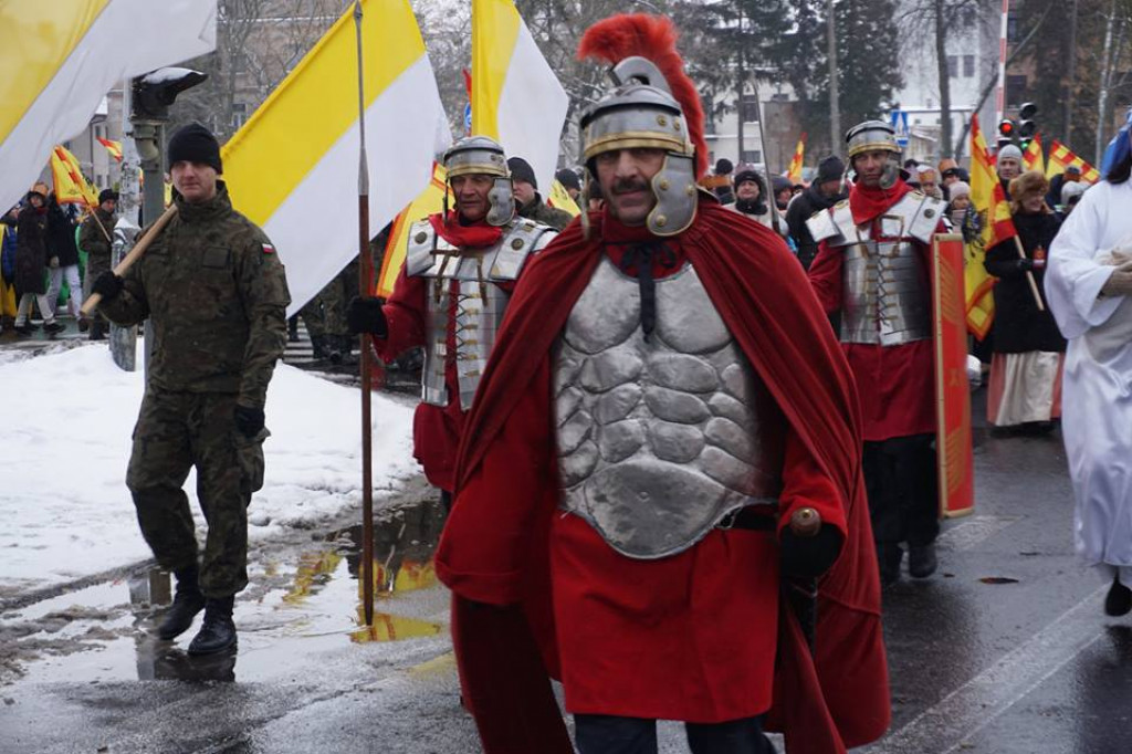 Zamość: 6 stycznia ulicami miasta przeszedł V Orszak Trzech Króli [FOTO]