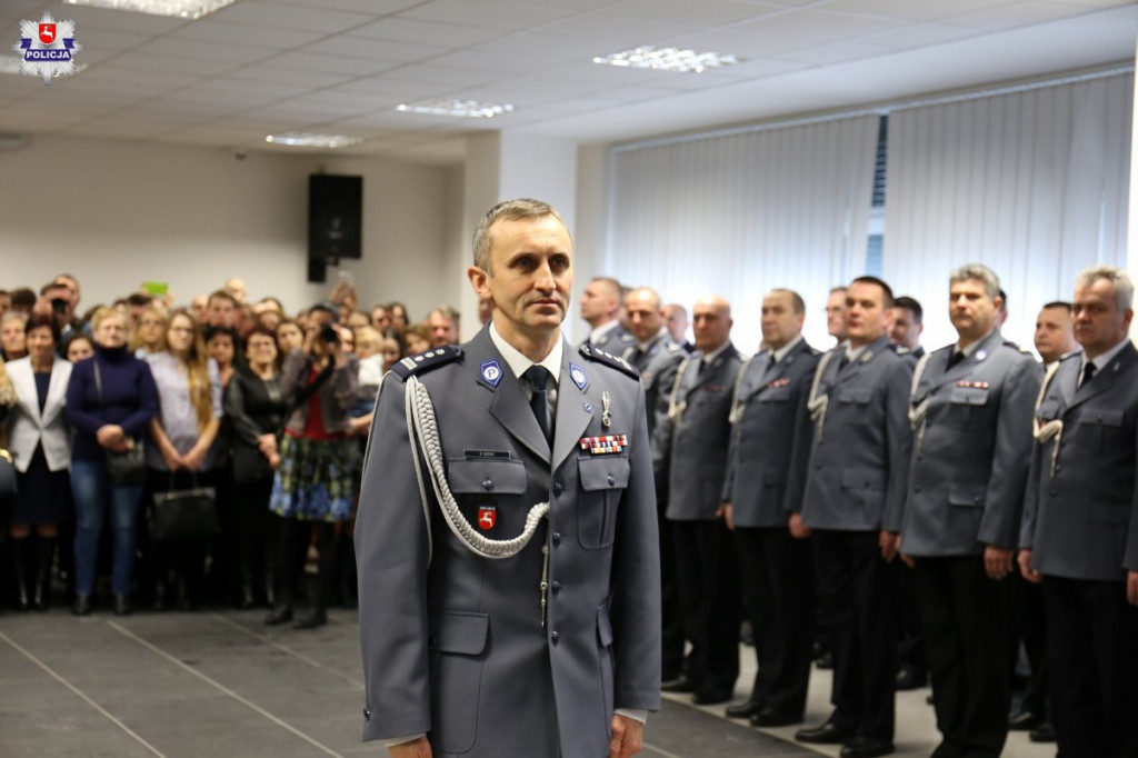 Lublin: Nowi funkcjonariusze, odznaczenia i medale [FOTO]