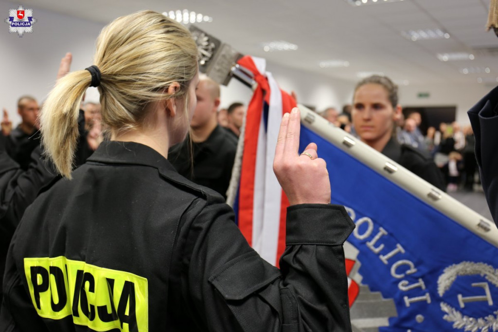 Lublin: Nowi funkcjonariusze, odznaczenia i medale [FOTO]