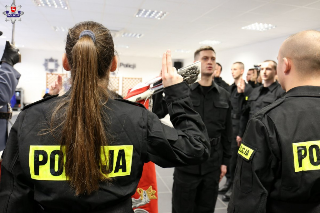 Lublin: Nowi funkcjonariusze, odznaczenia i medale [FOTO]