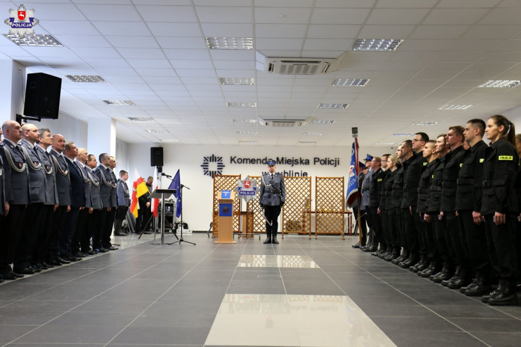 Lublin: Nowi funkcjonariusze, odznaczenia i medale [FOTO]